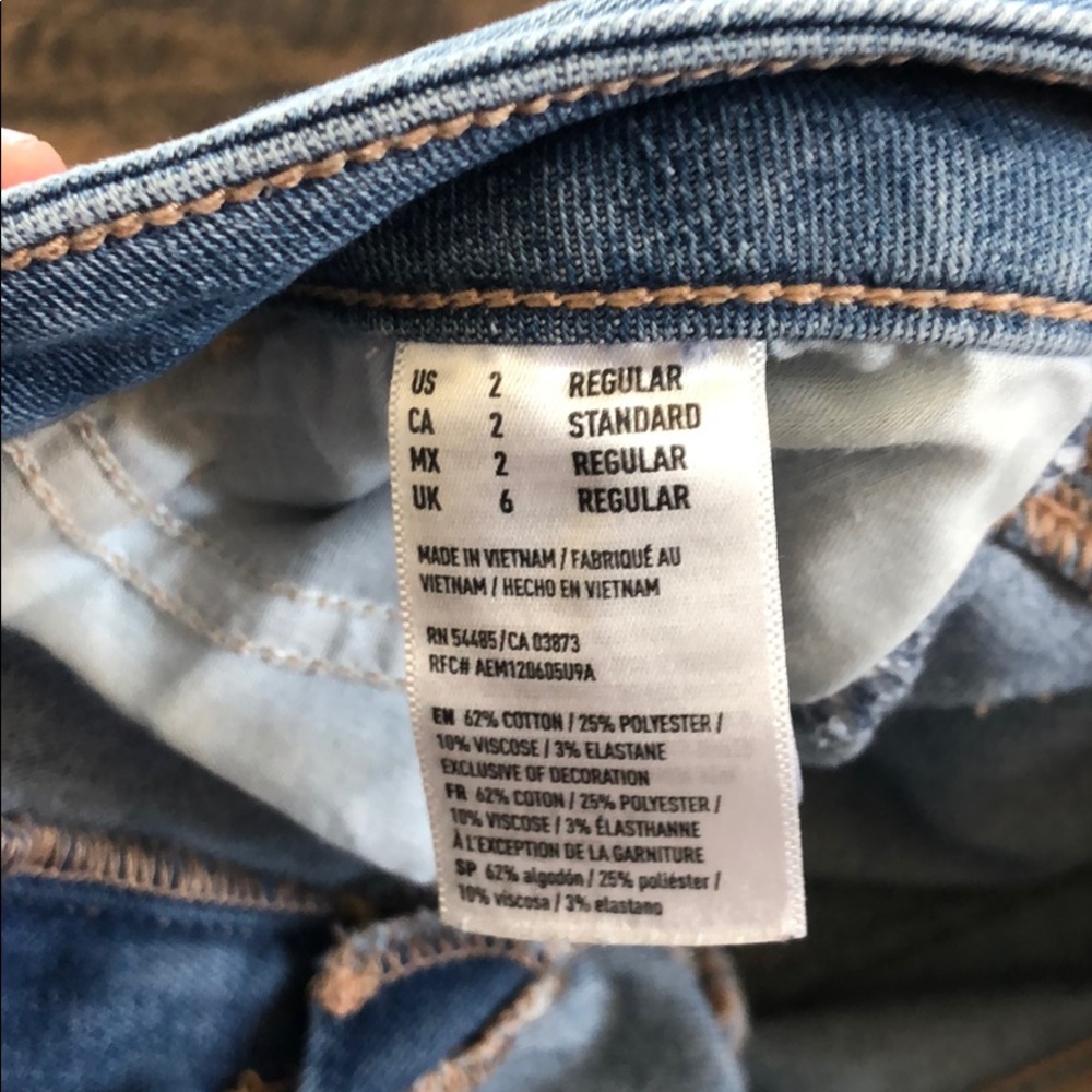 Jeans - Picture 3 of 3